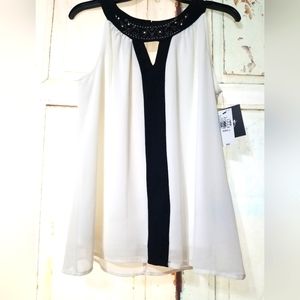 By&By Top With Stylish Beading